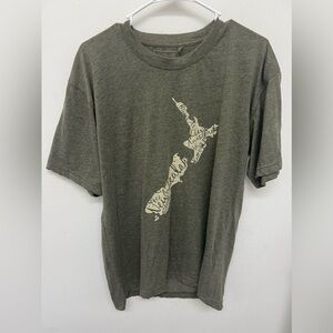 Hallifax Tees New Zealand Shirt Size L